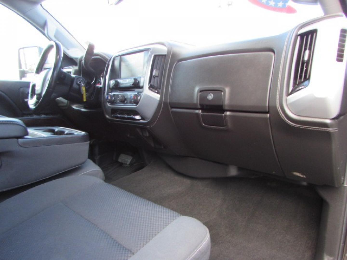 2018 Dark Mahogany /Gray GMC Sierra 2500HD SLE (1GT12SEG7JF) with an 6.0 Gasoline V8 engine, Heavy Duty 6 speed automatic transmission, located at 4562 State Avenue, Billings, MT, 59101, (406) 896-9833, 45.769516, -108.526772 - Photo#15